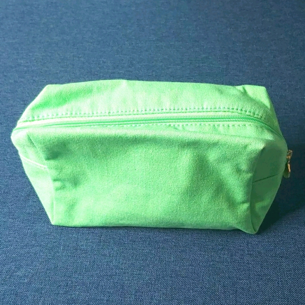 Cosmetics bag